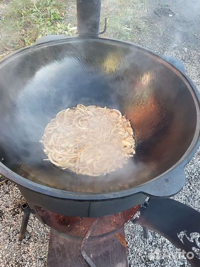 Набор для дачи - чугунный казан 12 л. и печь