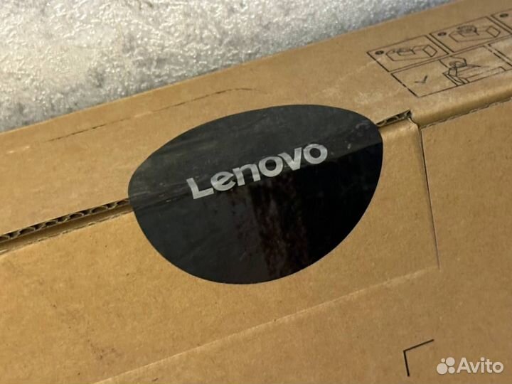 Новый Lenovo 15,6