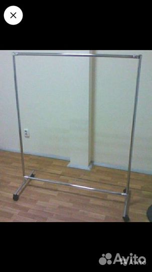 Вешалка напольная