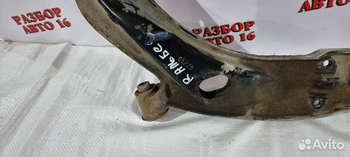 Передний левый рычаг Fiat Albea