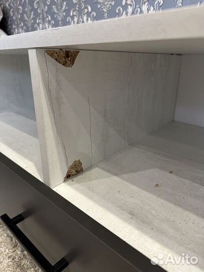 Тумба под телевизор