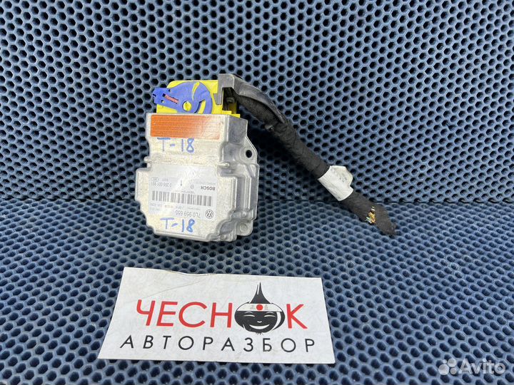 Блок airbag безопасности Touareg GP рест