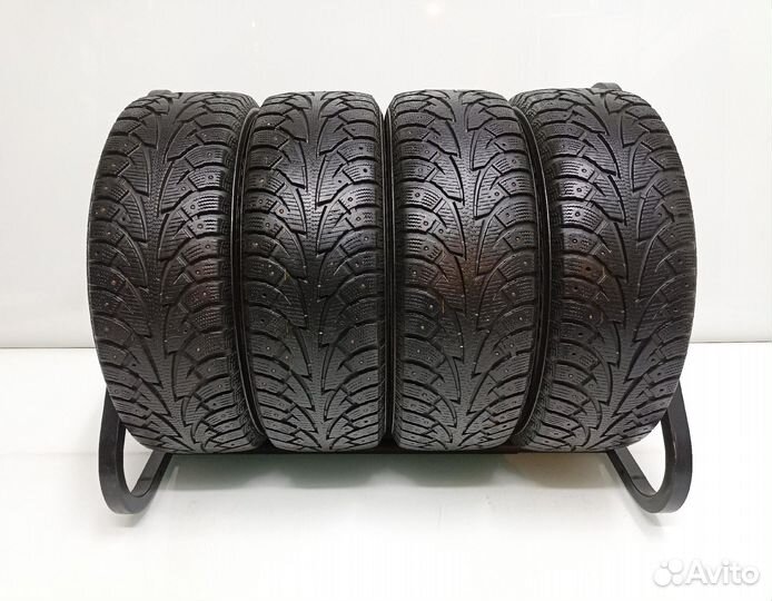 Hankook Winter I'Pike 215/60 R17