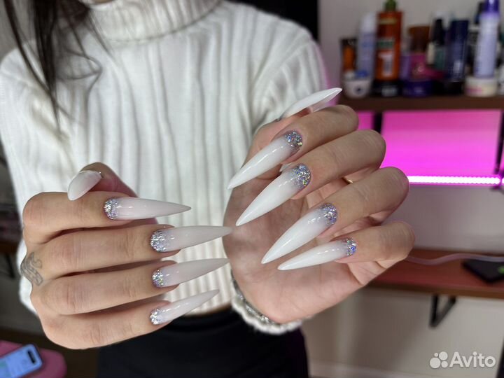 Наращивание ногтей
