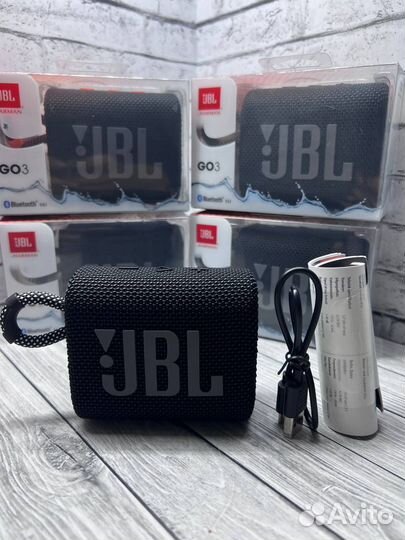 Портативная колонка JBL Go3