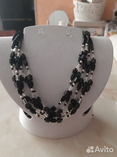 Винтажные сатиновые бусы Чехия