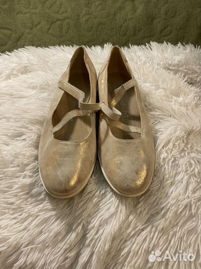 Женские балетки 38 размера Vergulst кожа