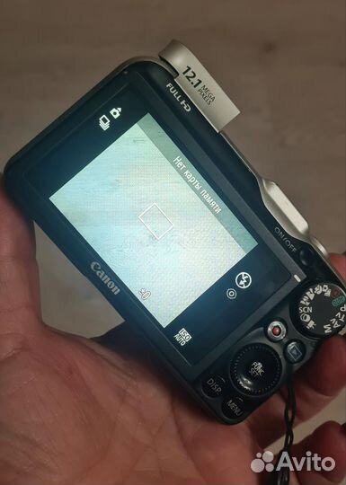 Компактный фотоаппарат canon