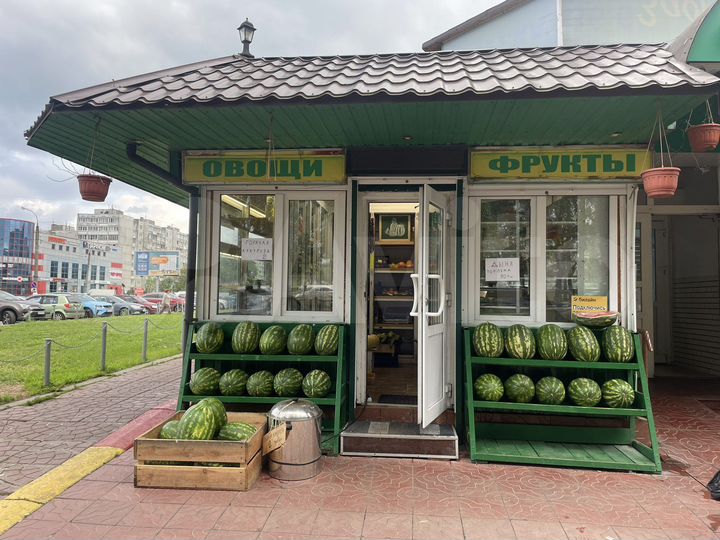 Торговая площадь, 16 м²