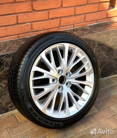 Запасное колесо camry 70