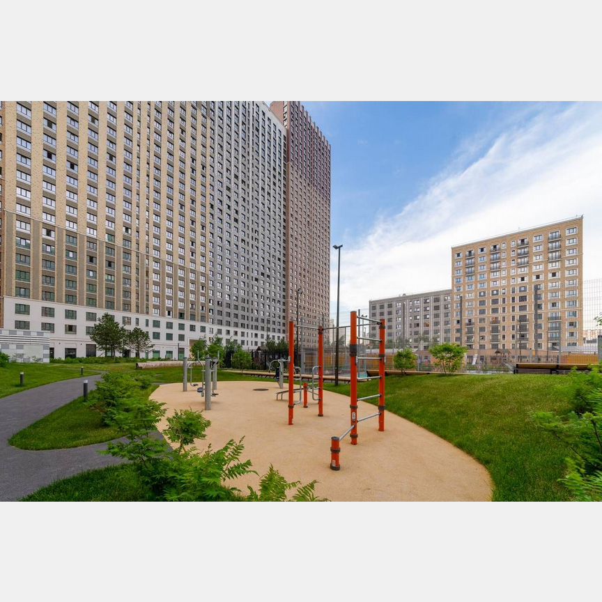 3-к. квартира, 104,4 м², 37/43 эт.