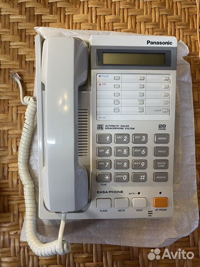 Стационарный телефон panasonic