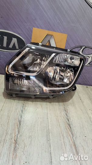 Фара Renault duster Лев