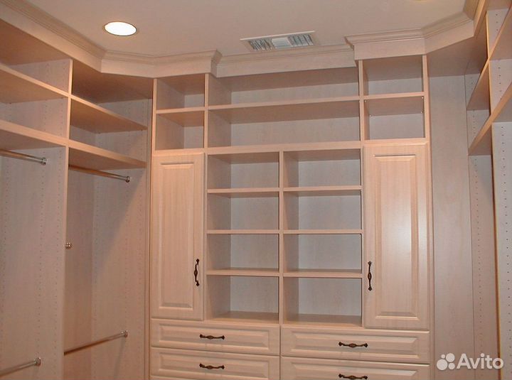 Шкаф для одежды