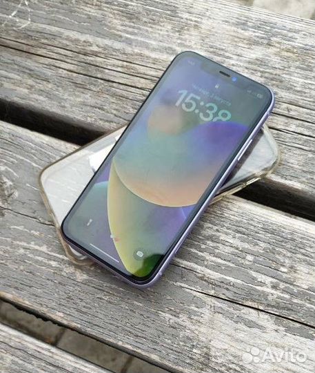 Телефон iPhone 11 128 гб, идеал