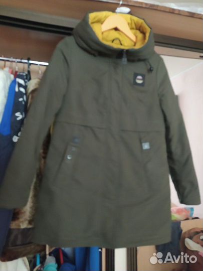 Пуховик женский