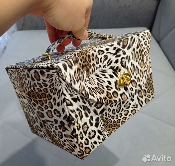 Шкатулка новая