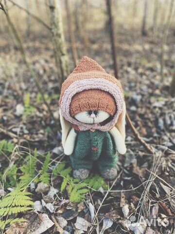 Интерьерная вязаная игрушка