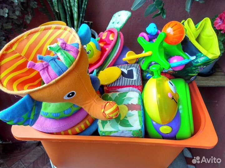 Игрушки для малышей