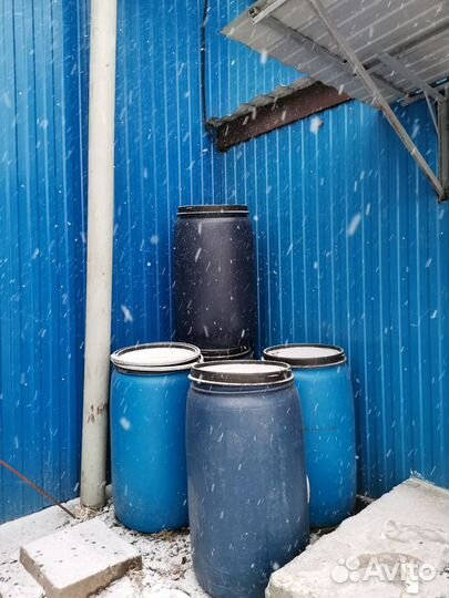 Пластиковые бочки б/у