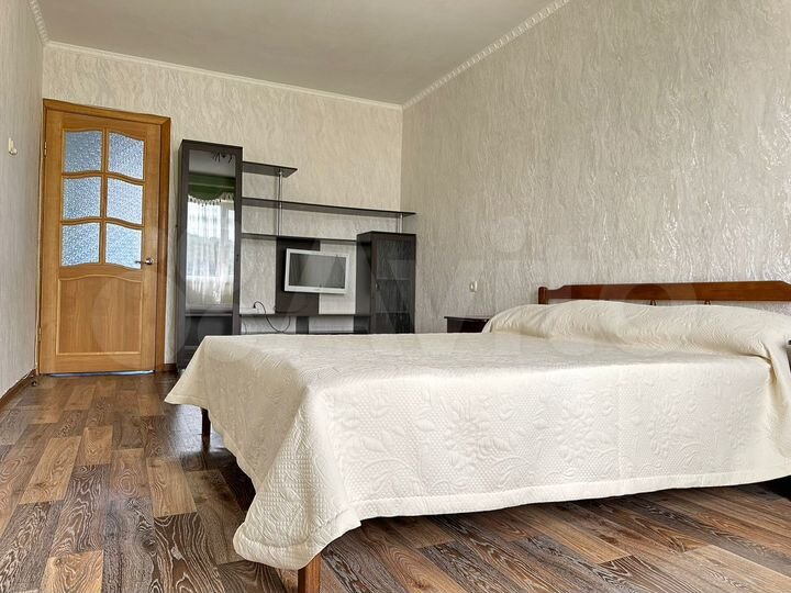 2-к. квартира, 58 м², 5/5 эт.