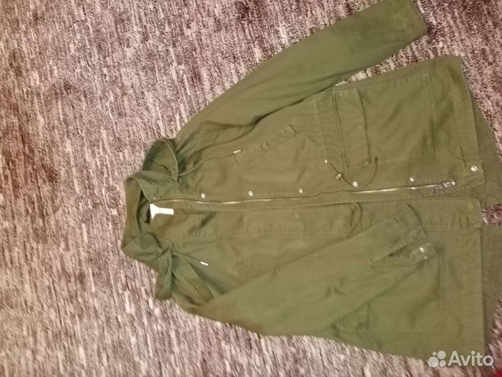 Ветровка женская 44 - 46размер в хорошем состоянии