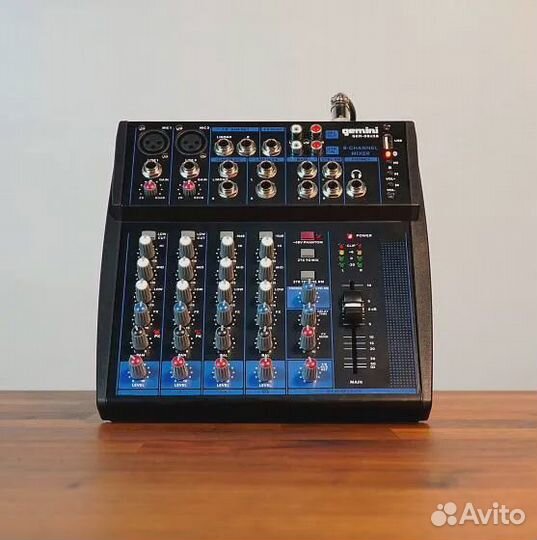 Микшер Gemini GEM-08USB