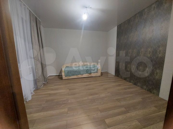 Дом 186,8 м² на участке 15 сот.