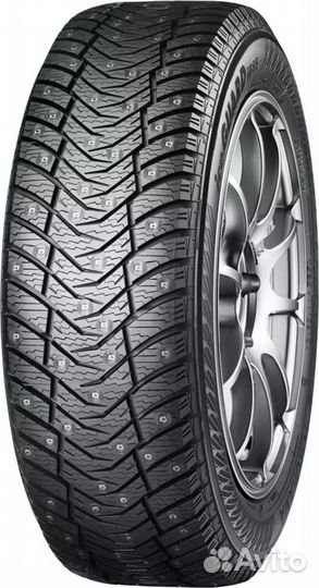 Yokohama IceGuard Stud IG65 215/65 R17 103T