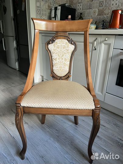 Стулья из массива бука