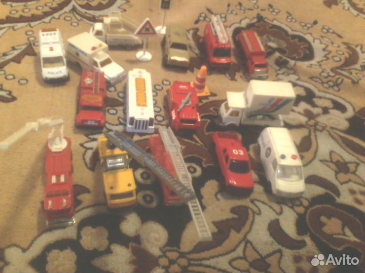 Машинки набор