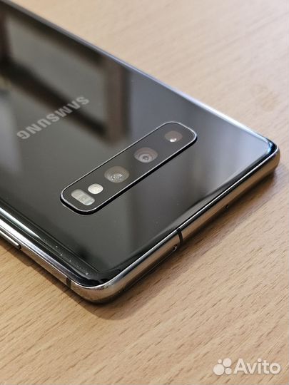 Samsung Galaxy S10+, 8/128 ГБ