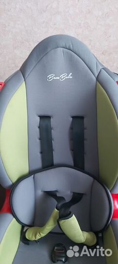 Автомобильное детское кресло