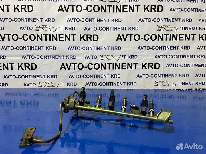 Топливная форсунка Nissan Elgrand E51 VQ35