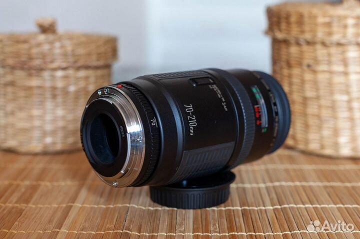 Canon EF 70-210mm f/4