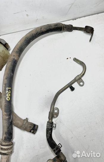 Трубка гура Mitsubishi L200 KB