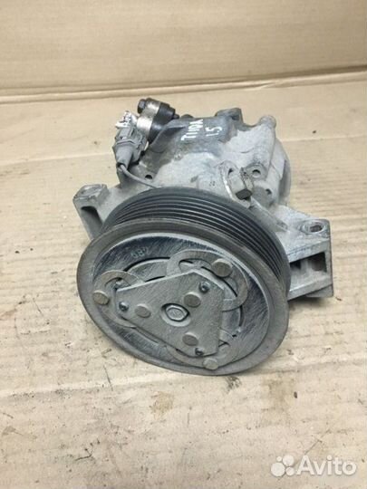 Компрессор кондиционера Nissan Tiida