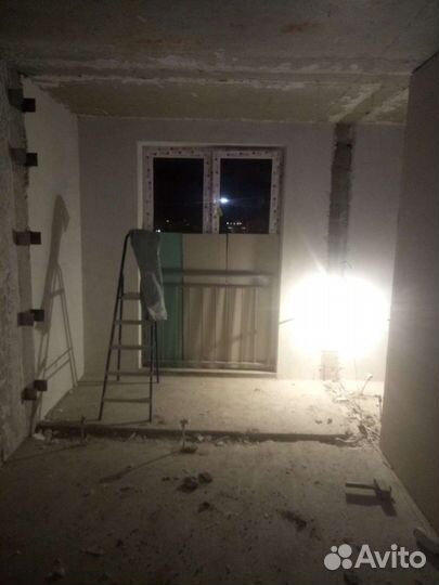 Демонтаж стен и перегородок, расширение проемов