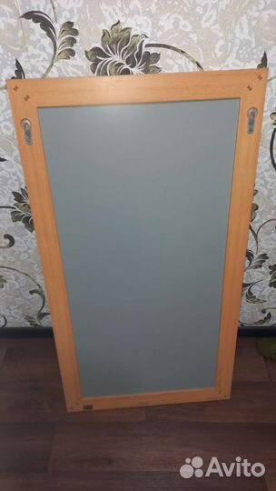 Зеркало настенное