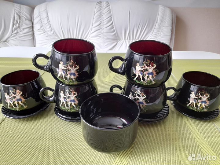 Набор столовой посуды