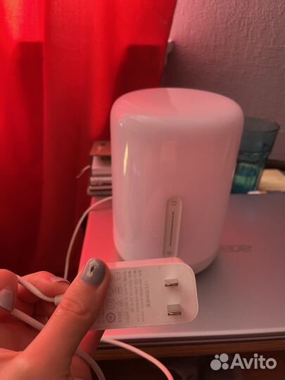 Светильник прикроватный