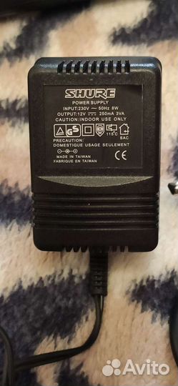 Радиомикрофон shure