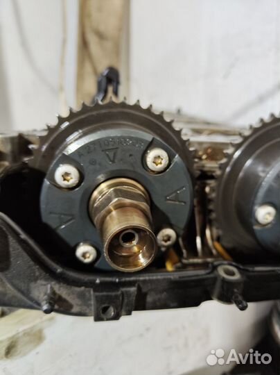 Распредвалы, ванусы, постель. Двигатель M271.956