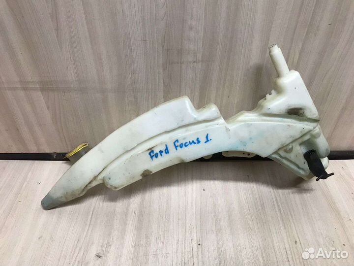 Бачок омывателя Ford focus 1