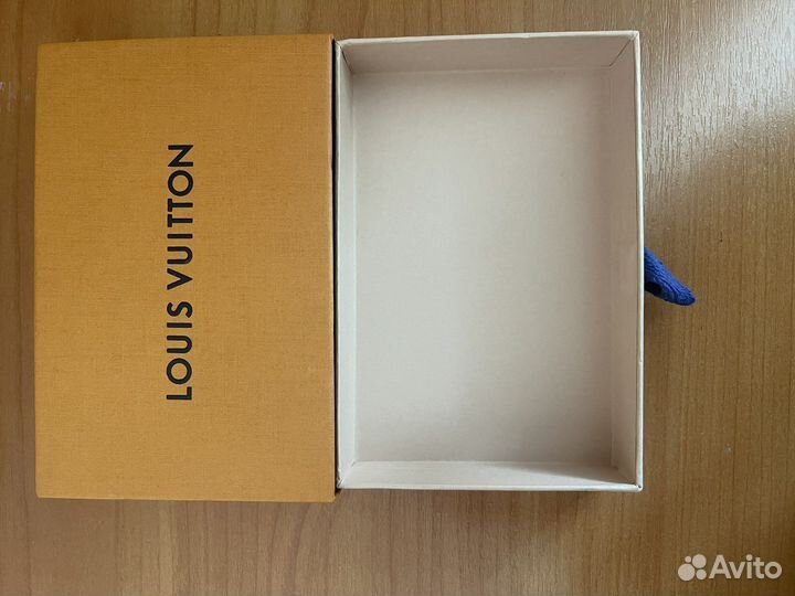 Louis vuitton коробки пакеты