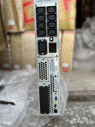 Источник бесперебойного питания apc SUA3000MI2U