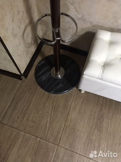 Вешалка напольная