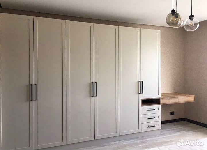 Выдвижной шкаф