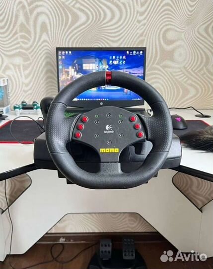 Игровой руль logitech momo racing 900 градусов