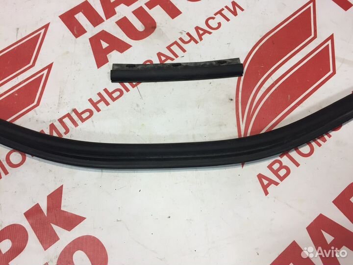 Уплотнитель жабо Audi A6 C7